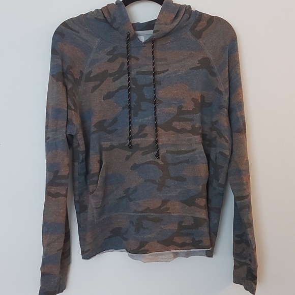 Anthropologie Sundry Pink/Blue Camo Hoodie Size 1 - Picture 1 of 6